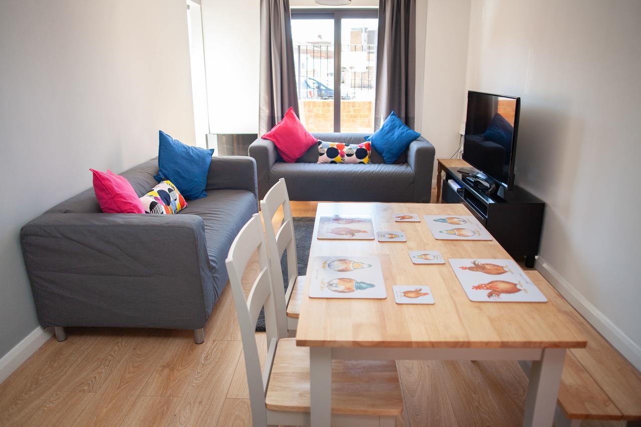 Quire Court Apartment Gloucester Ngoại thất bức ảnh