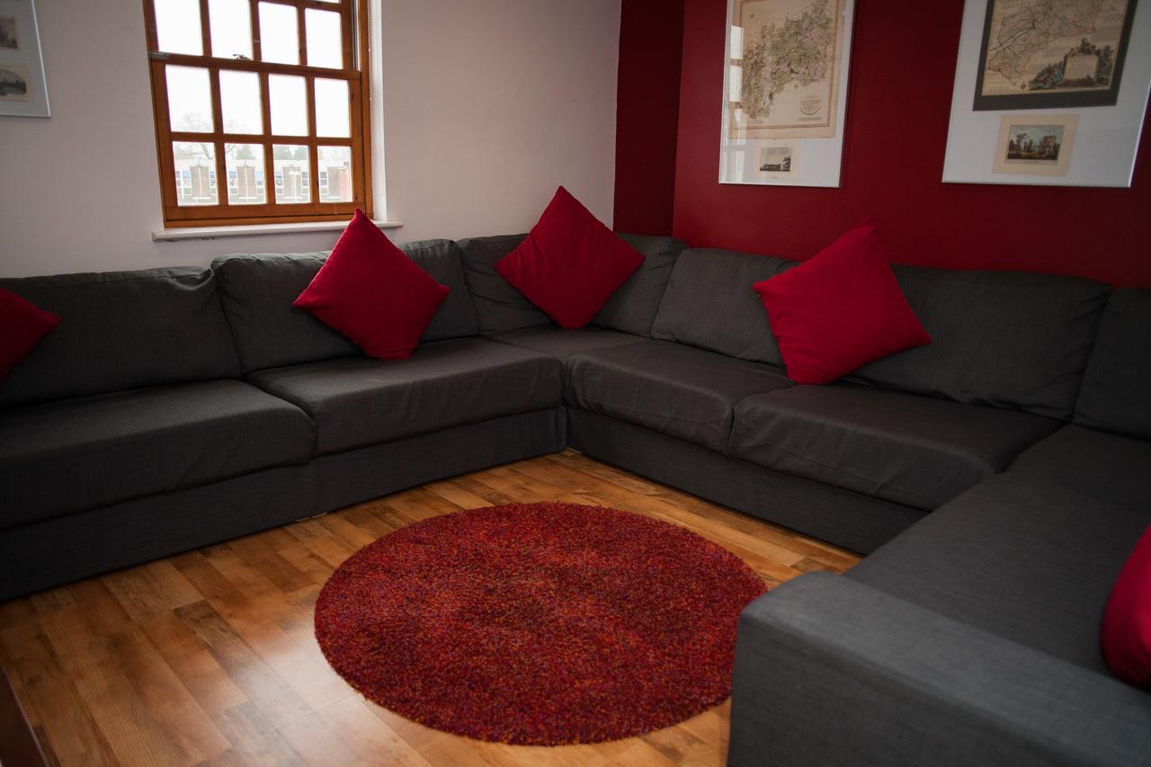 Quire Court Apartment Gloucester Ngoại thất bức ảnh