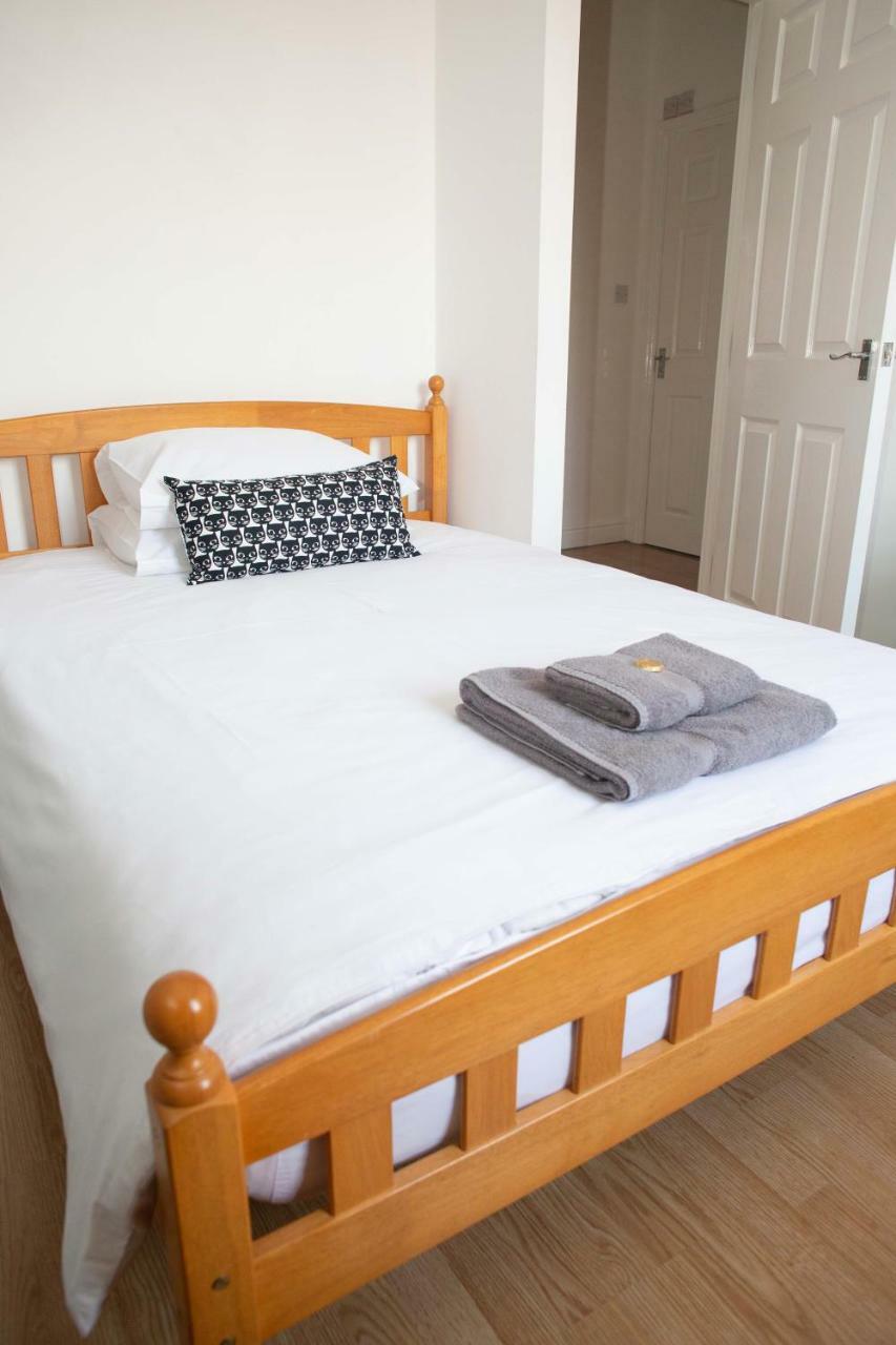 Quire Court Apartment Gloucester Ngoại thất bức ảnh