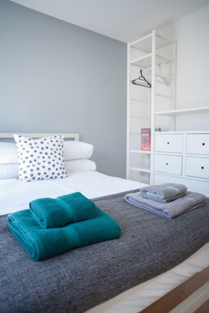Quire Court Apartment Gloucester Ngoại thất bức ảnh