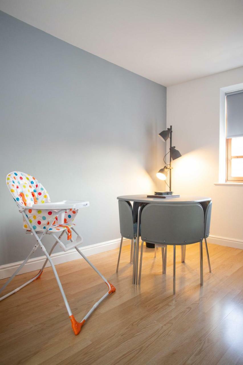 Quire Court Apartment Gloucester Ngoại thất bức ảnh