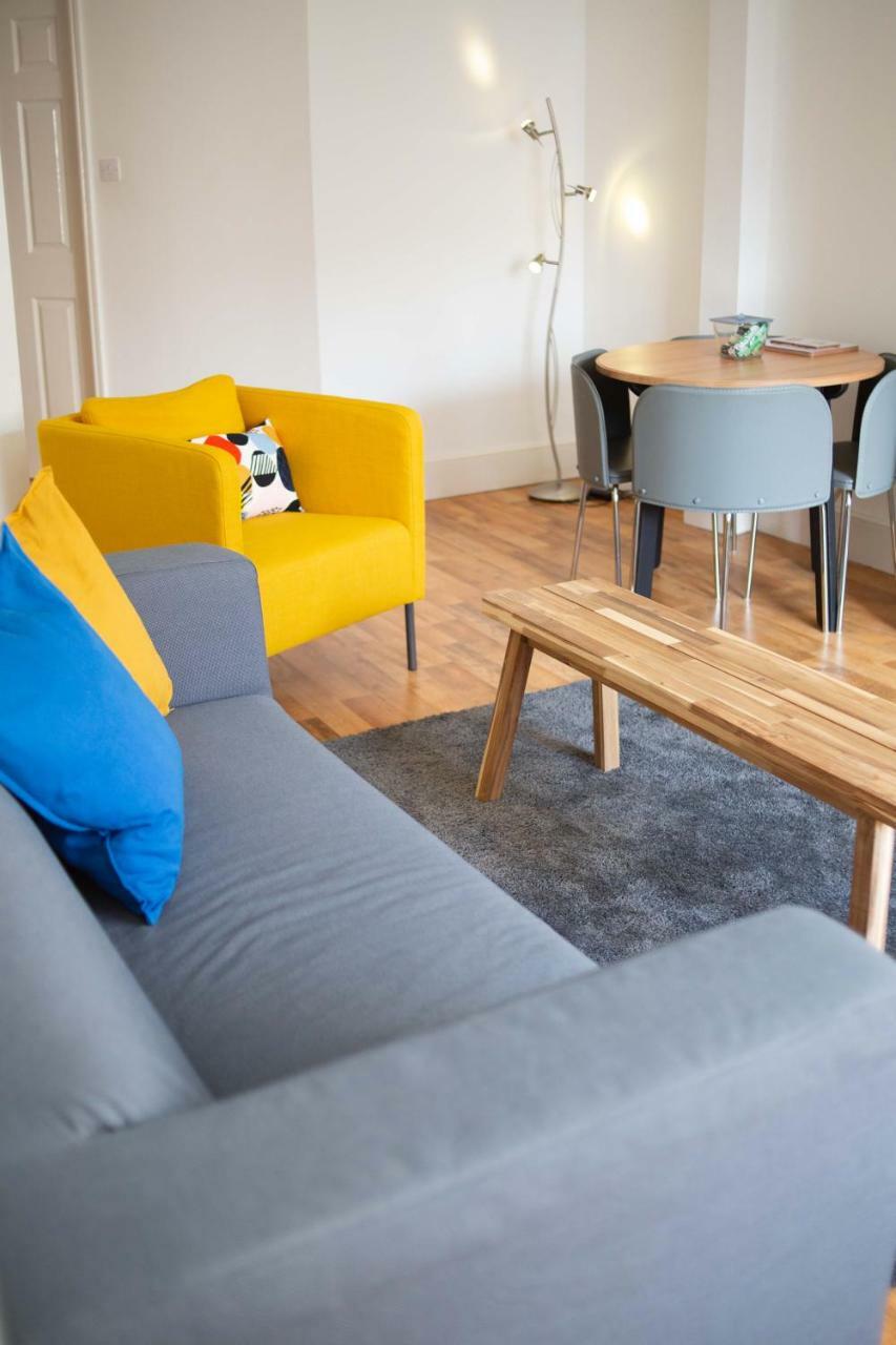 Quire Court Apartment Gloucester Ngoại thất bức ảnh