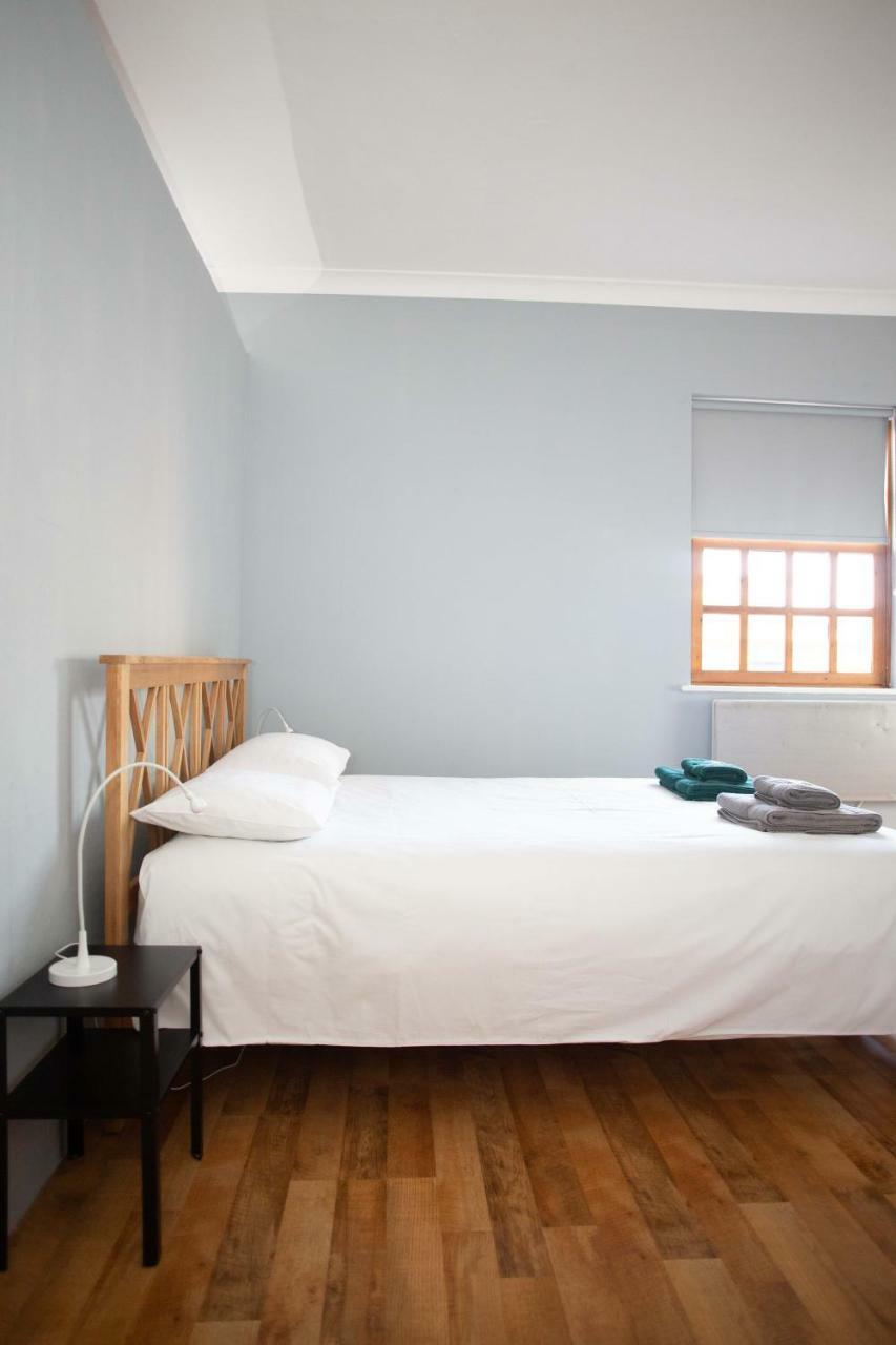 Quire Court Apartment Gloucester Ngoại thất bức ảnh