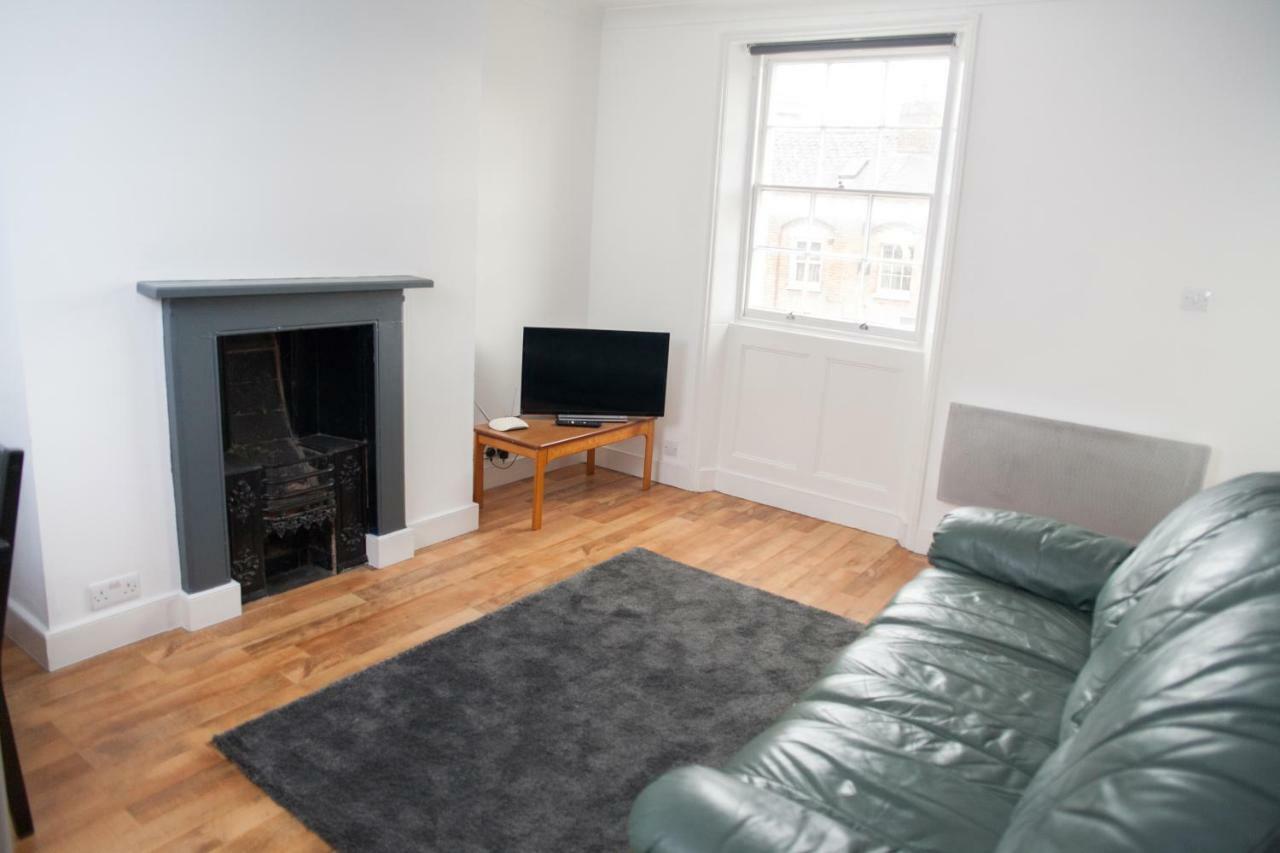 Quire Court Apartment Gloucester Ngoại thất bức ảnh