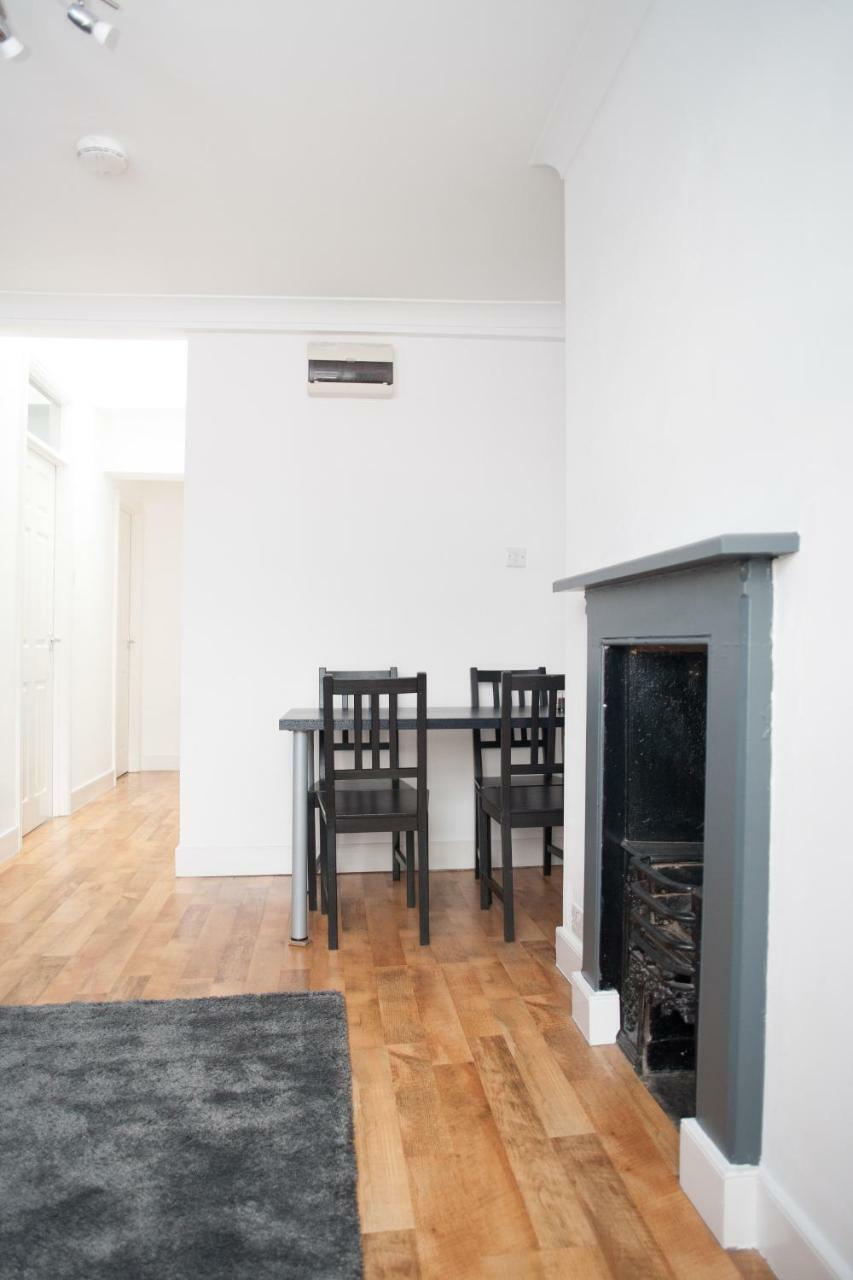 Quire Court Apartment Gloucester Ngoại thất bức ảnh